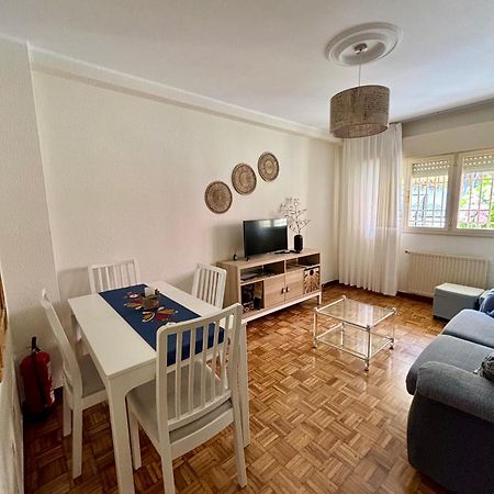 Piso En El Precioso Pueblo De Colunga Apartment Bagian luar foto