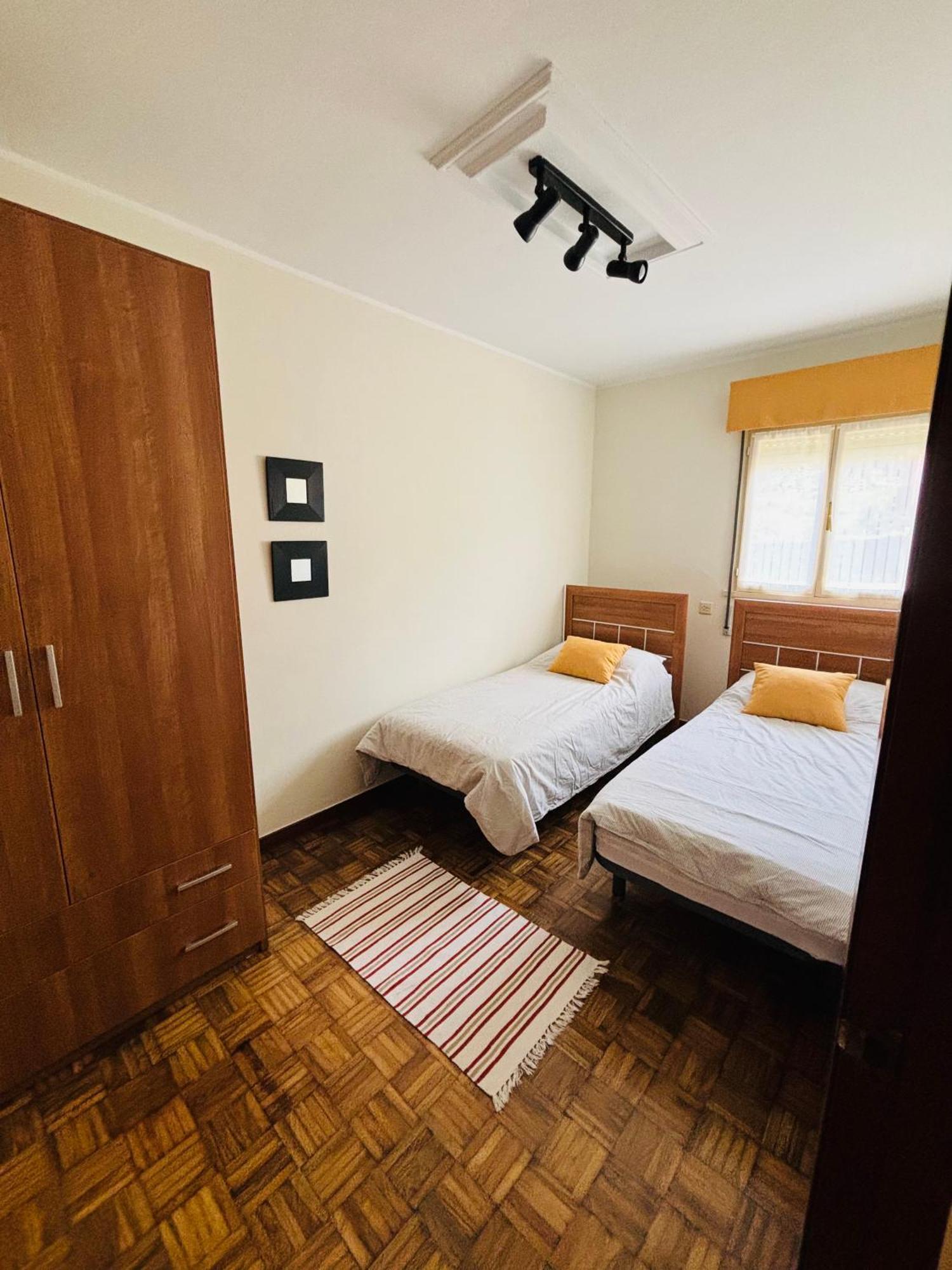 Piso En El Precioso Pueblo De Colunga Apartment Bagian luar foto