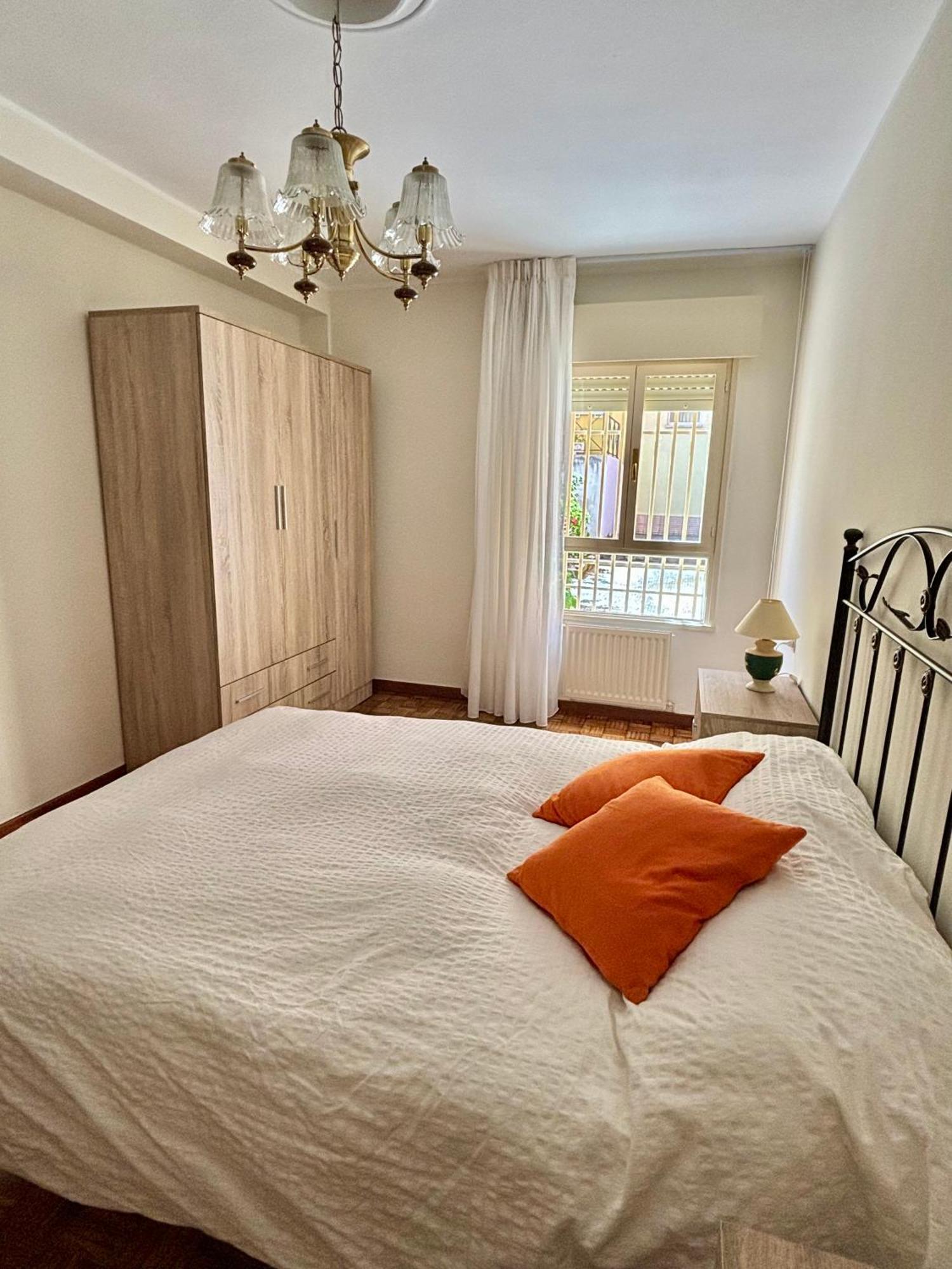 Piso En El Precioso Pueblo De Colunga Apartment Bagian luar foto