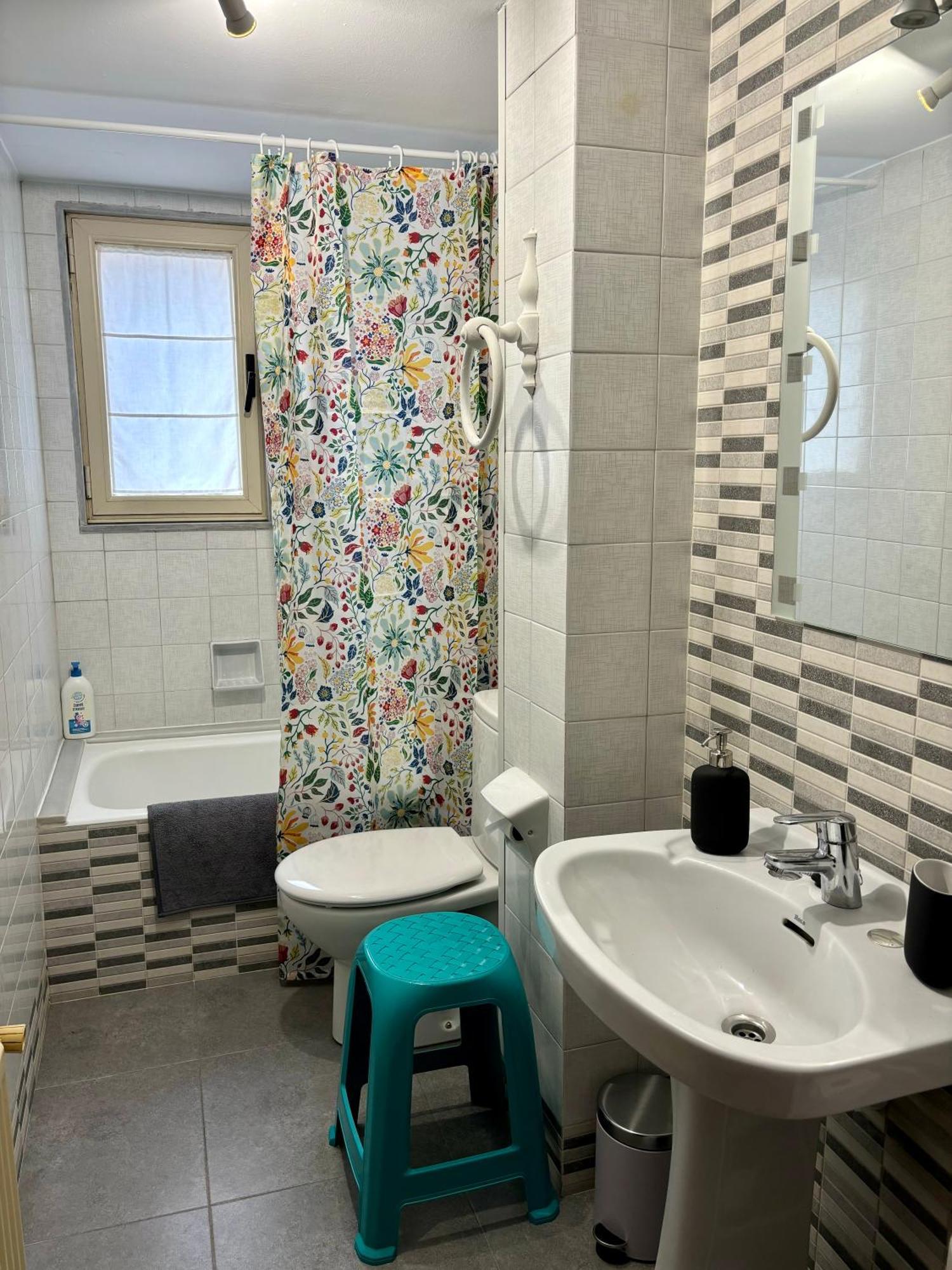 Piso En El Precioso Pueblo De Colunga Apartment Bagian luar foto